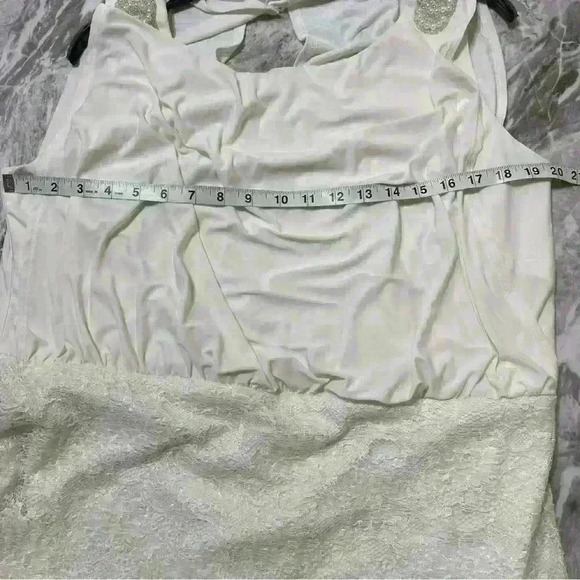 Scarlett Nite Ivory Sleeveless Layered Dress Flowy Top Fitted Lace Skirt Lined - Picture 5 of 11